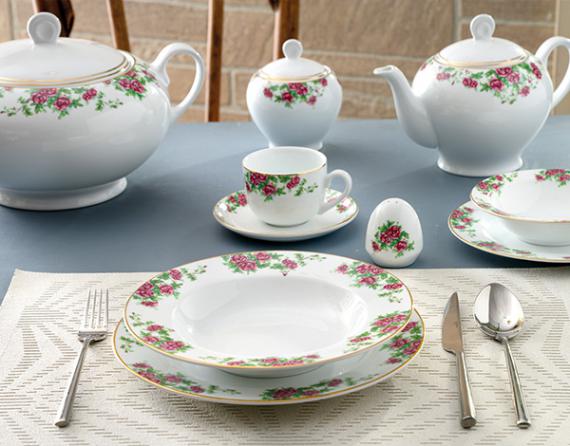 Buy Vintage china dinnerware sets in bulk 