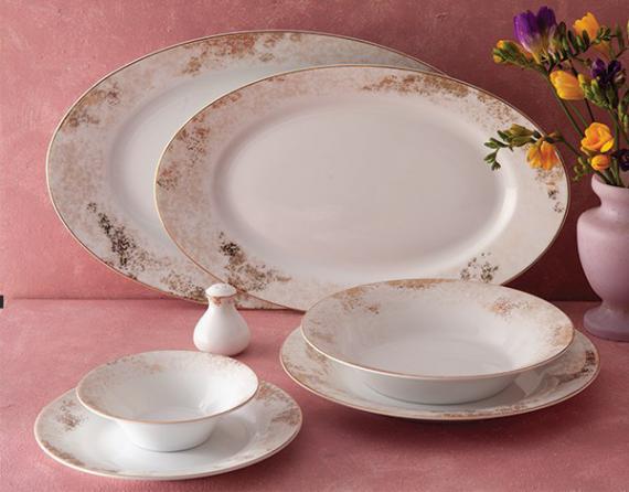 What is the best porcelain dinnerware?