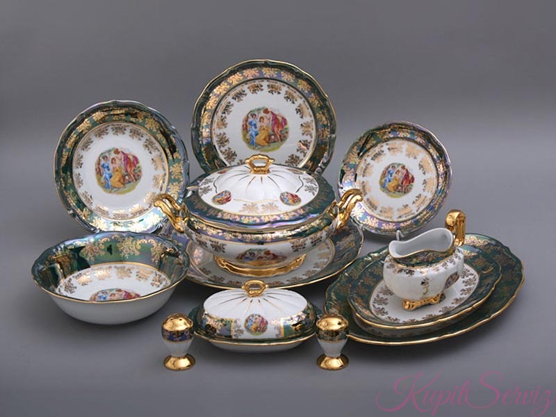 porcelain serving dishes