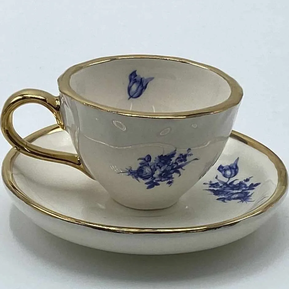 ceramic tea cups