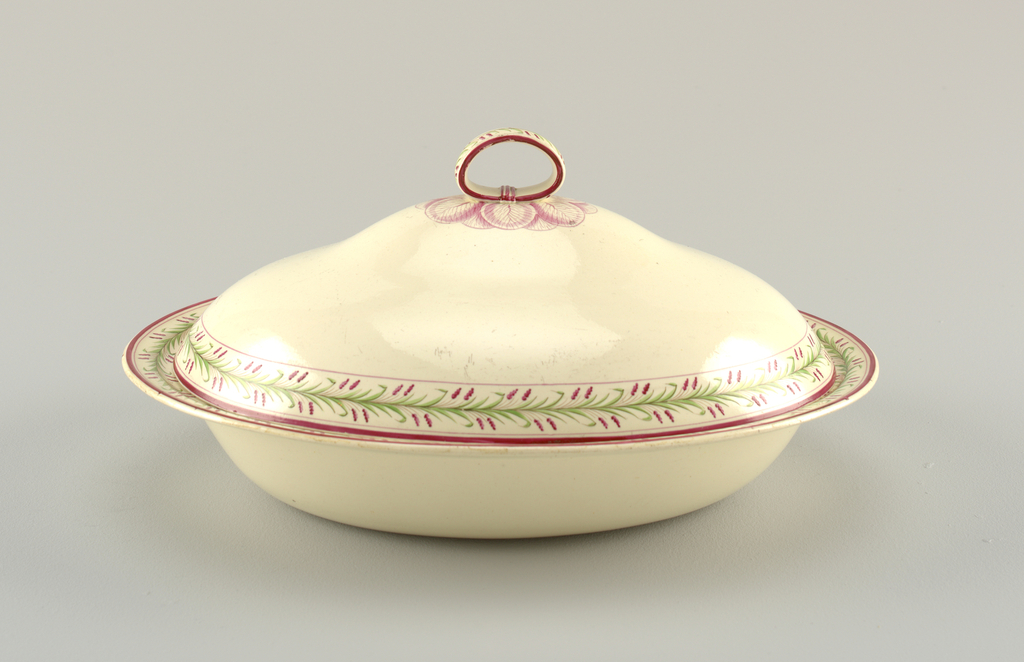 mini casserole dish with lid