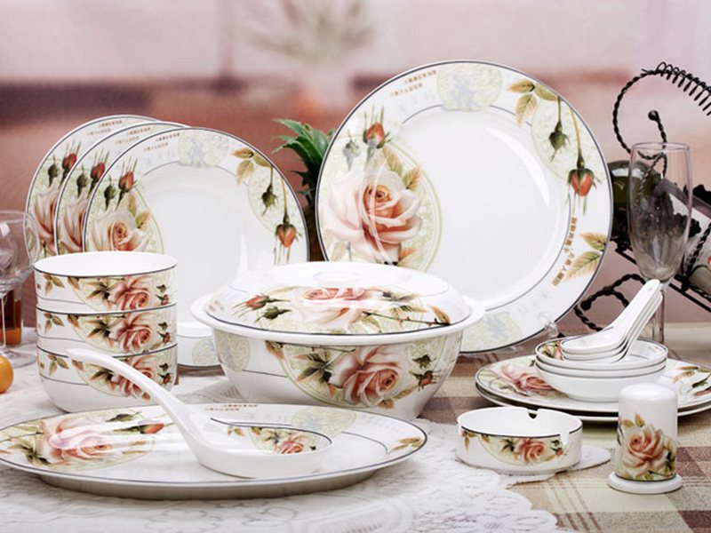 vintage dishes set purchase price + photo