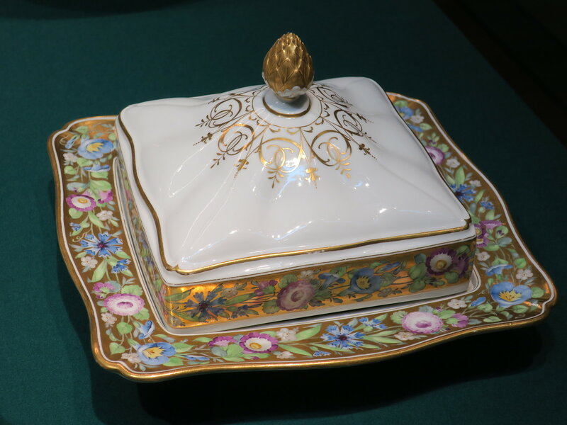 vintage dish with lid