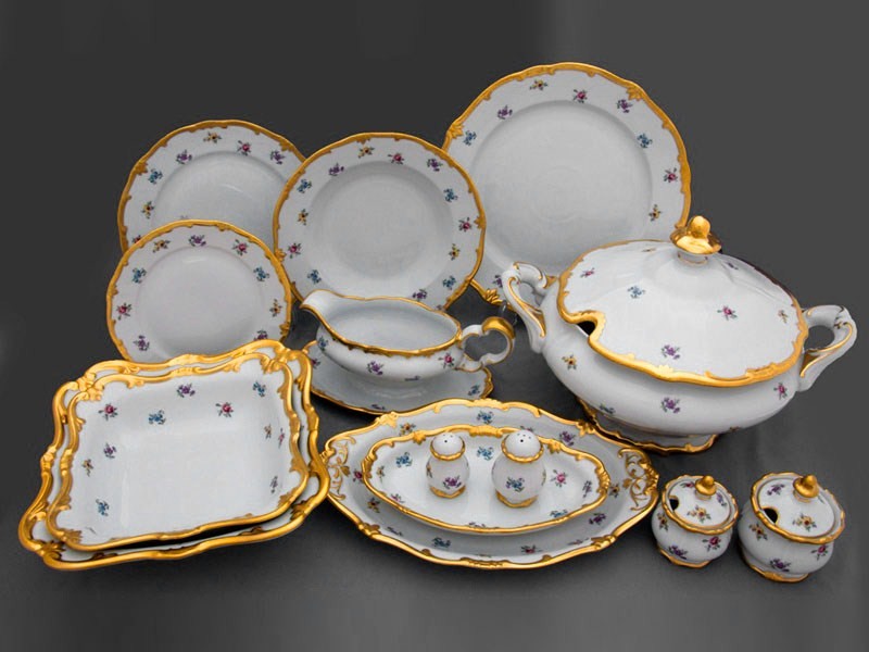 porcelain plate set