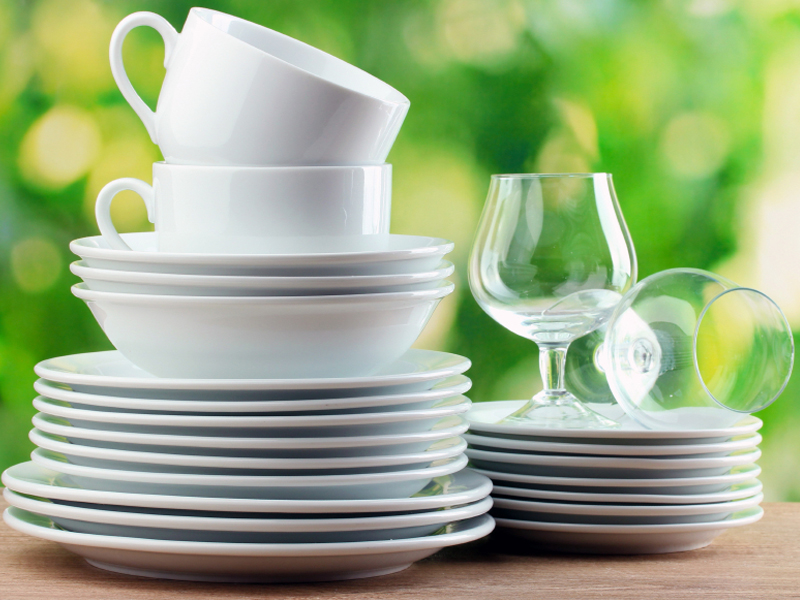 Buy all kinds of dishes plates at the best price